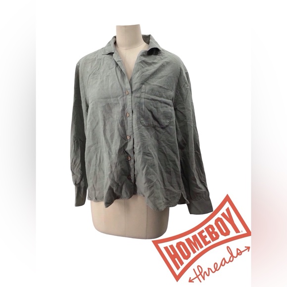 Fiorucci Other - Fiorucci Casual Gray Button Down Shirt